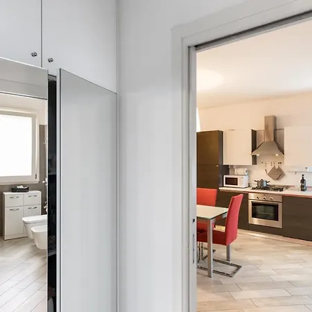 Casa Massima アパート カザマッシマ